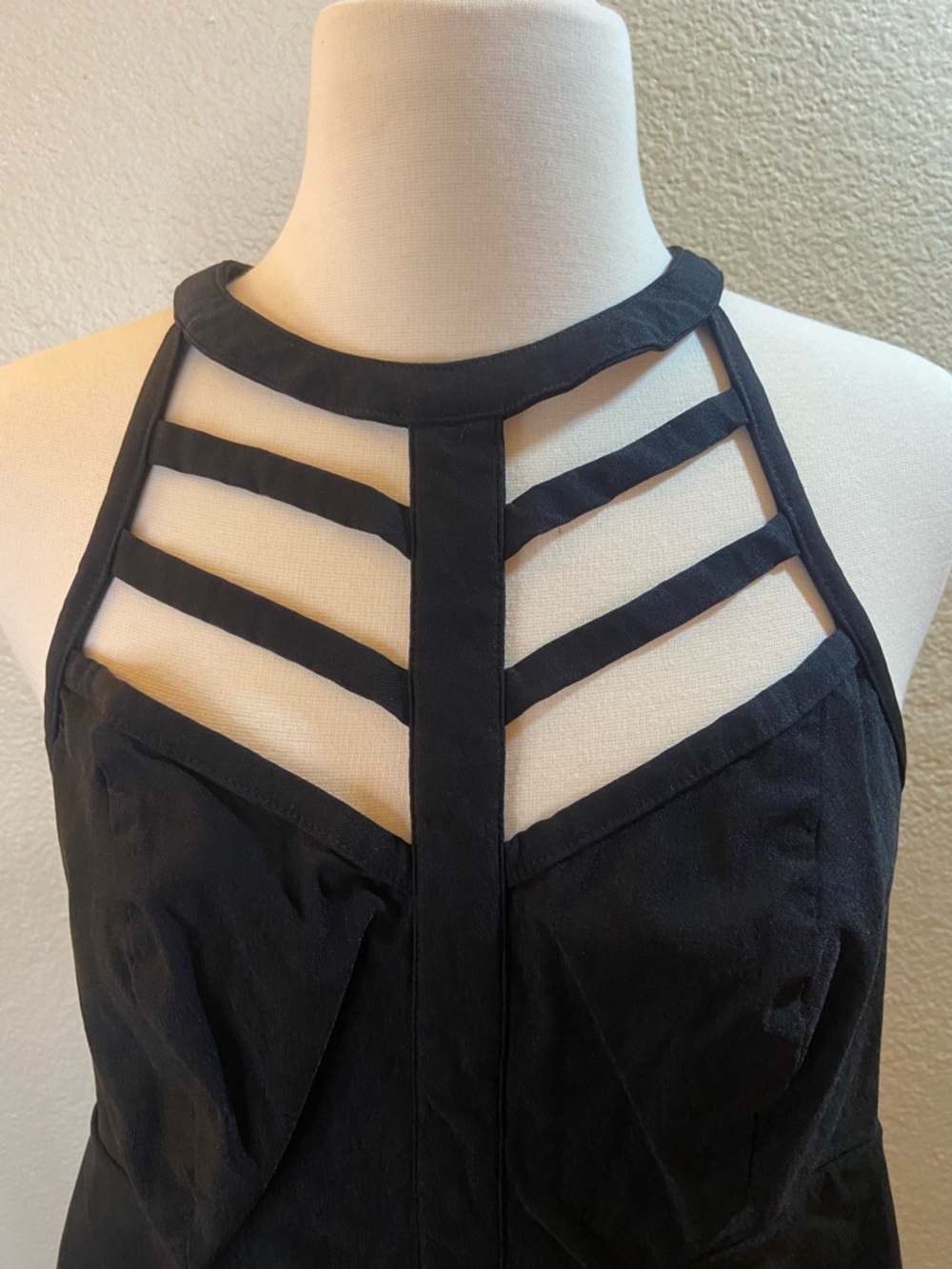 Torrid Caged High Neck
Peplum Top in black. Size:00(M) - Picture 3 of 11